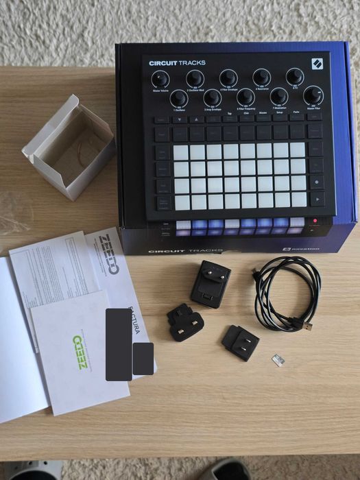 Novation Circuit Tracks - ca nou, full box, garantie pana in 2028