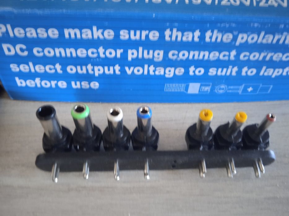 Переходники для ноутбуков.