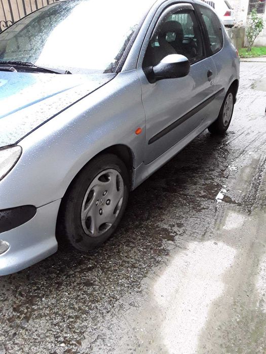Пежо 206 1.6 газ/бензин