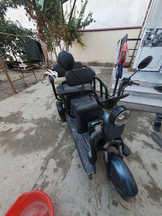 Skuter yangi holatda probegi deyarli 0 narxi kelishiladi