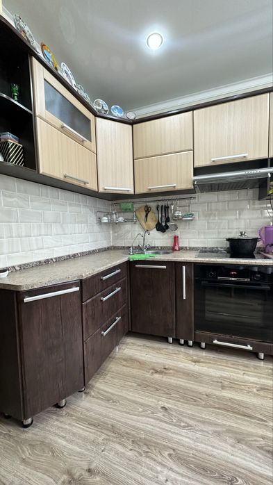 Продам кухонный гарнитур