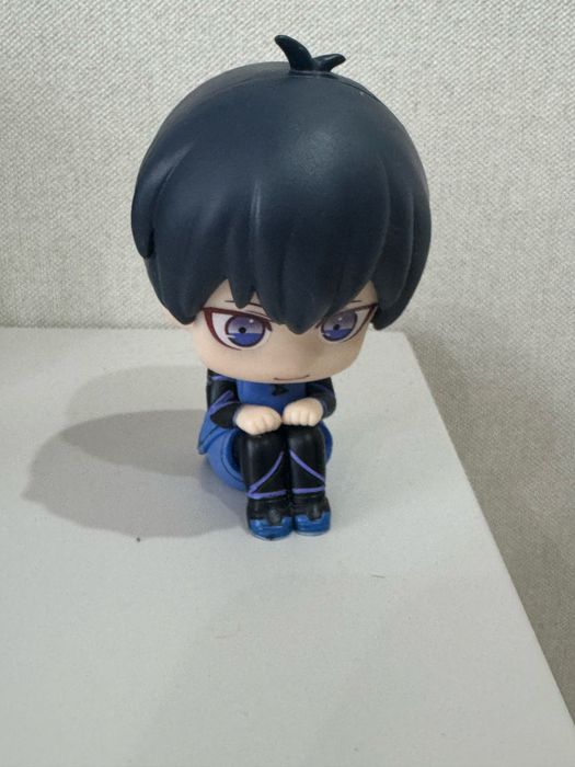 аниме фигурка Исаги Блю Лок