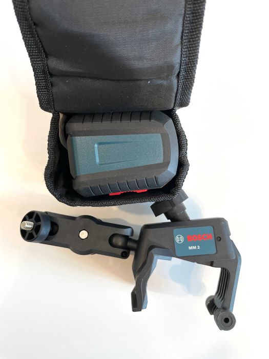 Nivela cu laser Bosch Professional GLL30, model SUA