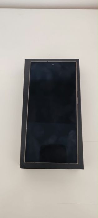 Samsung Galaxy S24 Ultra -256Gb