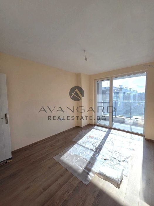 оф.25346 Двустаен до ключ / Мол Плаза