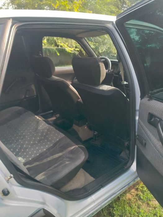 Продам машину  на ходу