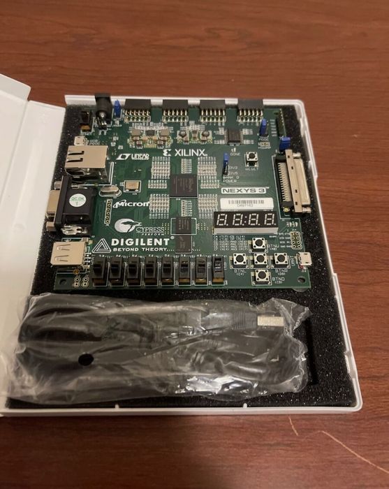 Отладочная плата Digilent nexys 3