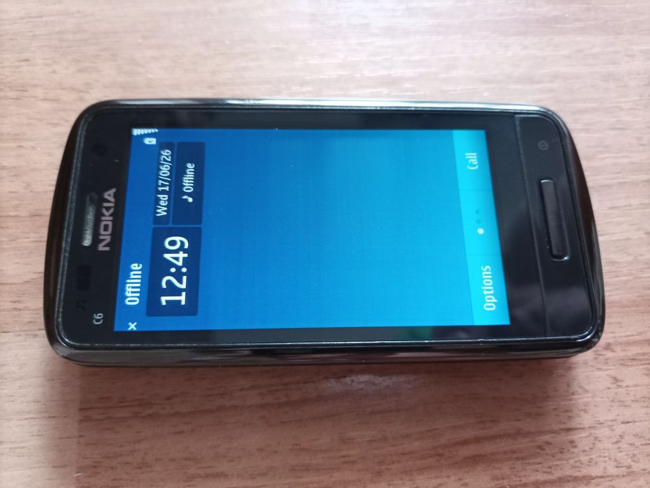 Nokia C6-01 functional