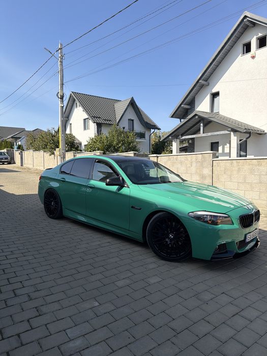 BMW Seria 5 2011 — imagine 2