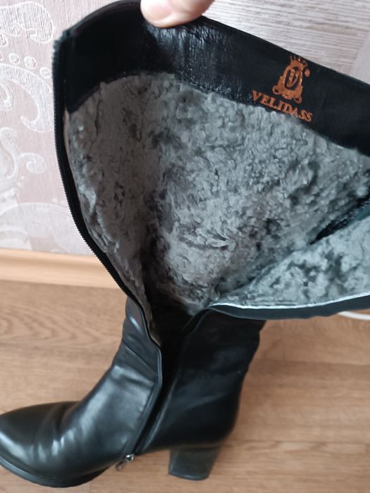 Продам сапоги женские