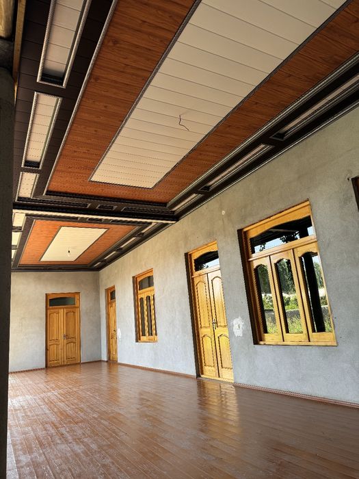 6sotixli uy sotiladi