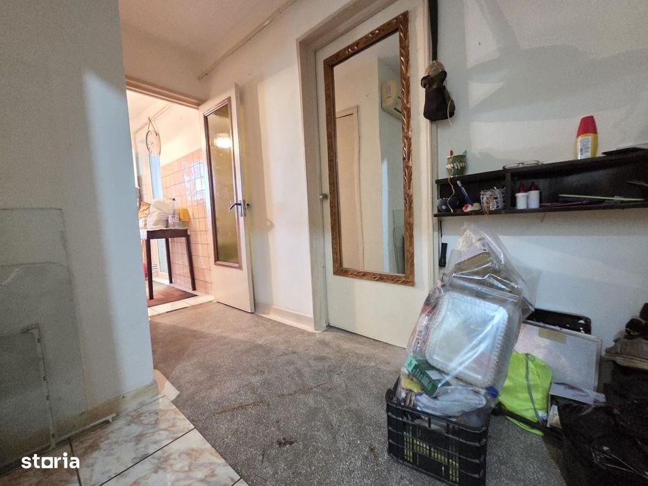 Apartament 3 camere, Aviatie, stradal cu balcon