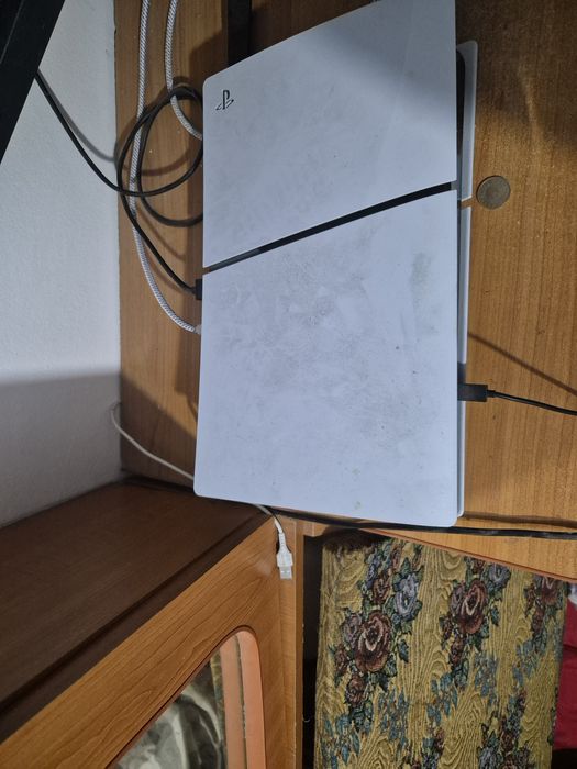 Playstation 5 de vanzare.