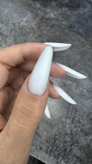 Маникюр, педикюр