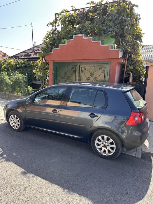 Vand Volkswagen Golf V  1.9 Diesel 105 CP