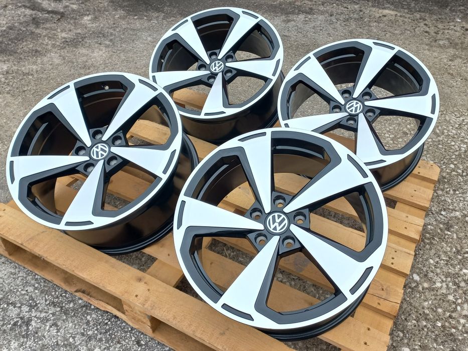 18  Vw Škoda 5x112 Golf GTI GTD Passat Tiguan Octavia Superb 8.0j et40