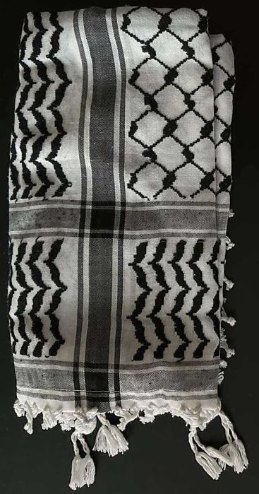 Продавам чисто нови традиционни арабски шалове