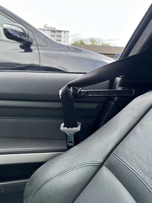 BMW E90 E91 E92 E93 - аксесоари, поставки за чаши, къпхолдъри и др.