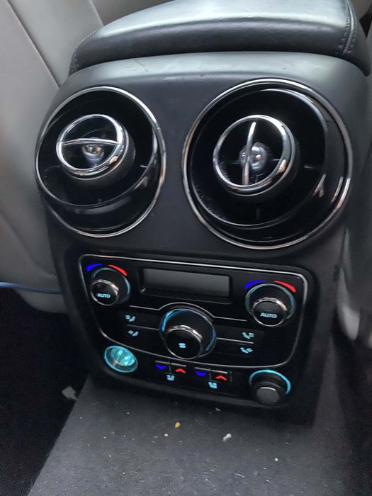 JAGUAR XJ /2010 / 3.0d bi-turbo 275 cp