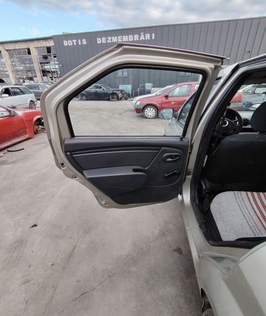 Electroventilator / Ventilator racire motor / AC Dacia Logan 2011
