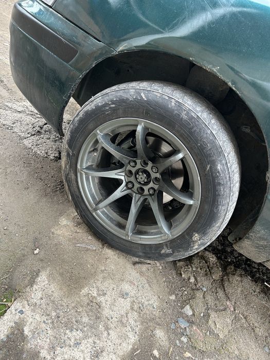 Продам диски с резиной 15-й радиус