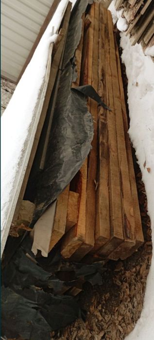 Лес стройка древесина