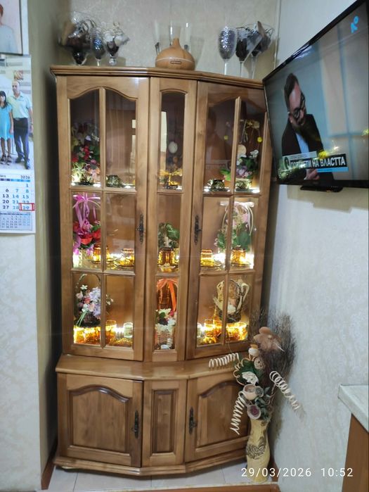 Масивна дървена секция