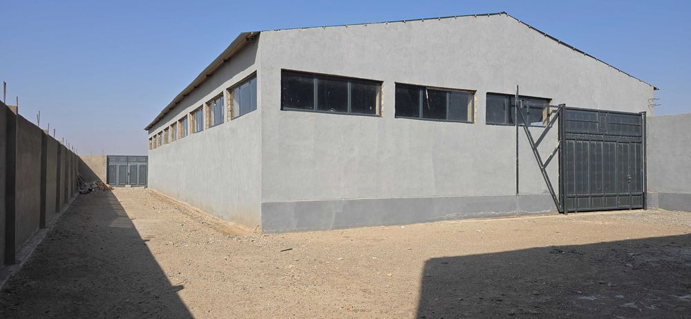 Ишлаб чикариш ва автосервис учун таййор бино.