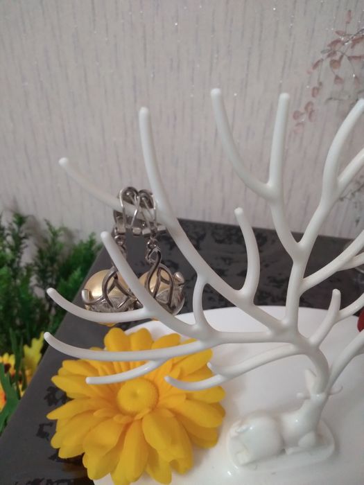 Новые КАЧЕСТВЕННЫЕ  красивые серги ,бижутерия nature .