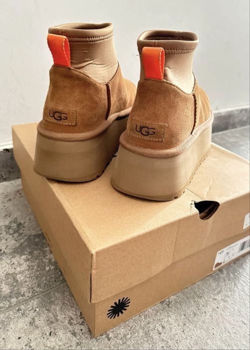 Ugg Mini Dipper marimea 38