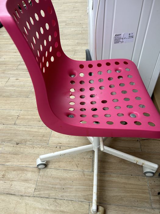 Ученически, детски стол за момиче IKEA