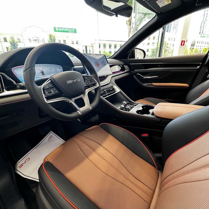 BYD Song Plus Champion DM-i 150km Flagship