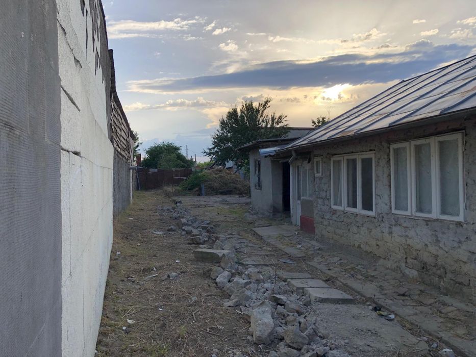 Vand teren cu casa Brailita str Timis 396 mp deschidere 10m variante