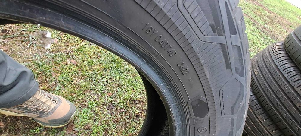 4бр. 235/65/16C Continental VanContactEco Dot2022 Цена 340лв