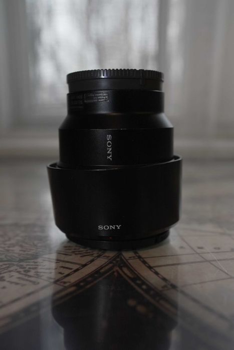 Объектив Sony FE85mmF1.8