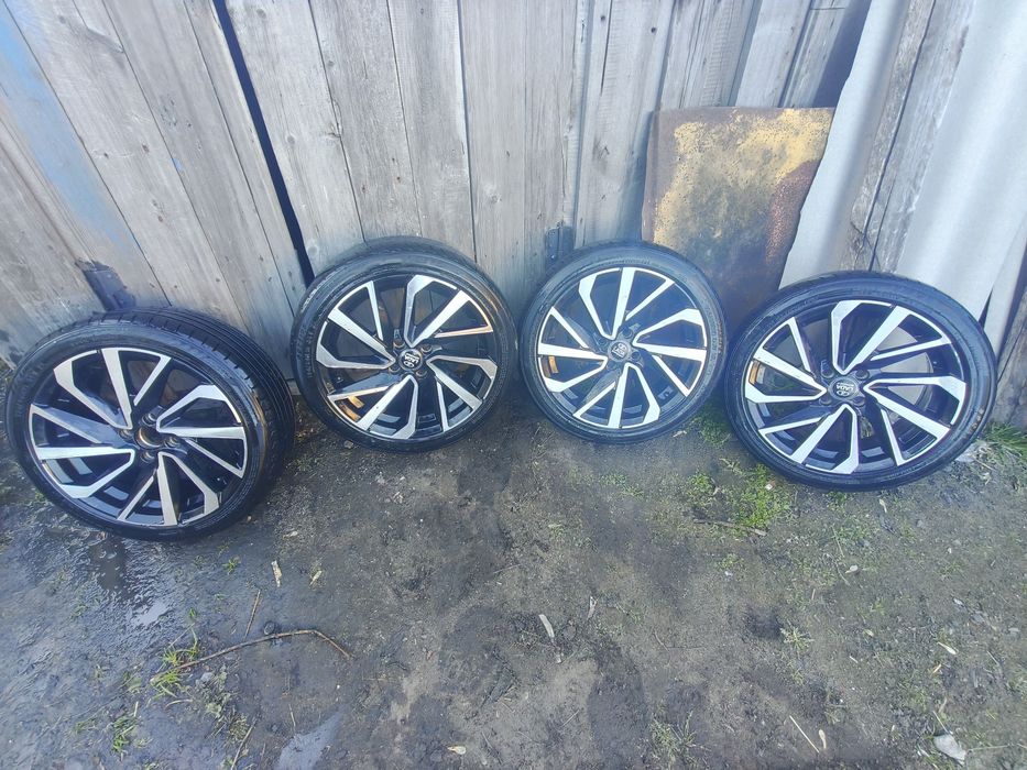 Продам литые диски ваз r16