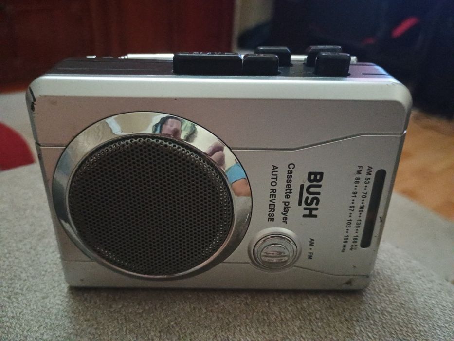 Walkmann Bush cassette-radio player