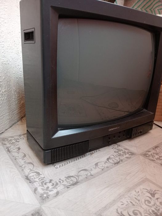 Телевизор в хорошем состоянии