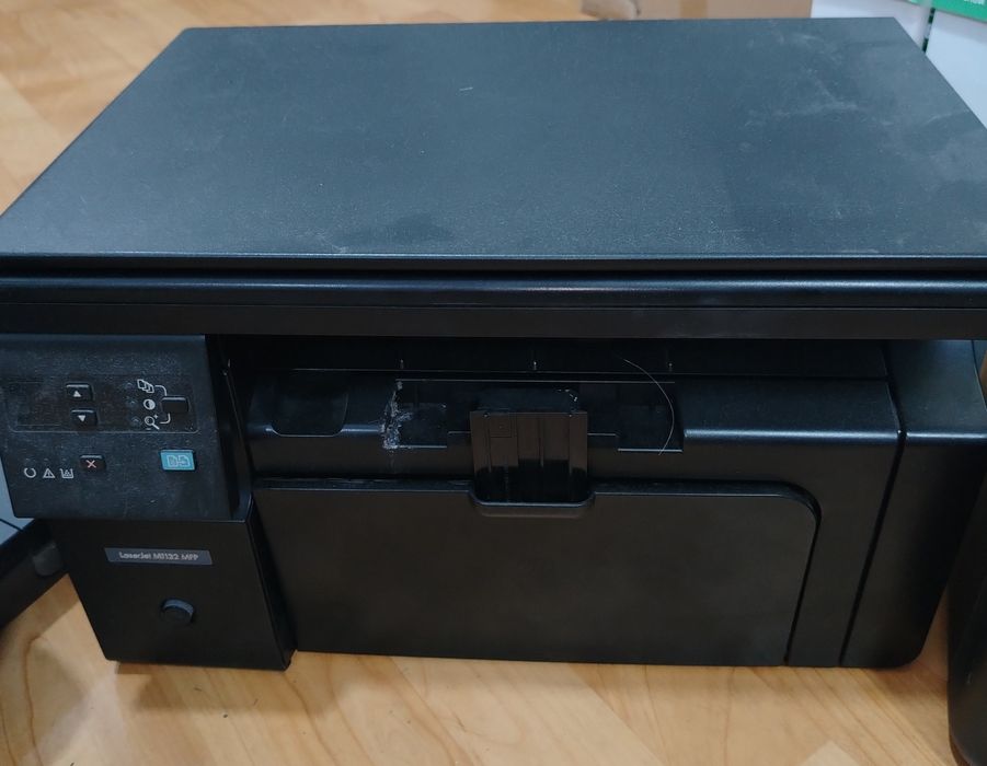 Принтер HP LaserJet М1132