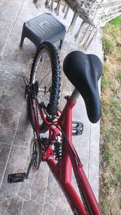 Bicicleta cu roți de 24