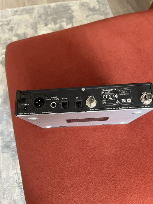 Microfon wireless Sennheiser ew 100 G4 cu capsulă e935 (Banda A) - Tehnic Impecabil