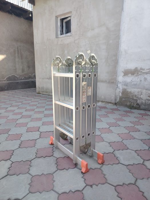 Лестница стремянка