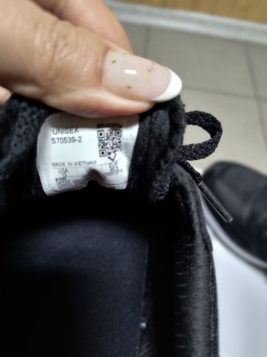 Нови спортни обувки 46 номер