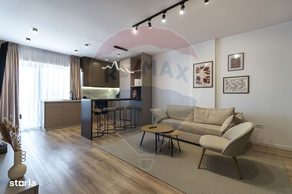 Apartament cu 2 camere de vânzare în zona Tractorul