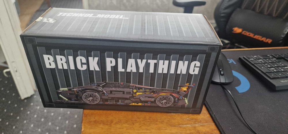 Спортивный LEGO-суперкар – 1330 деталей! ( Лего Машина конструктор )