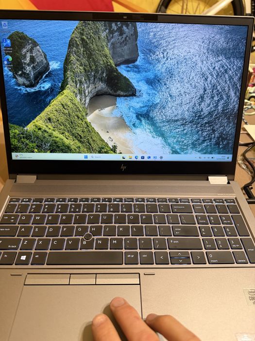 HP ZBook Fury 15 G7 Workstation | i7 | NVIDIA Quadro T2000 | 16GB RAM | SSD 512GB