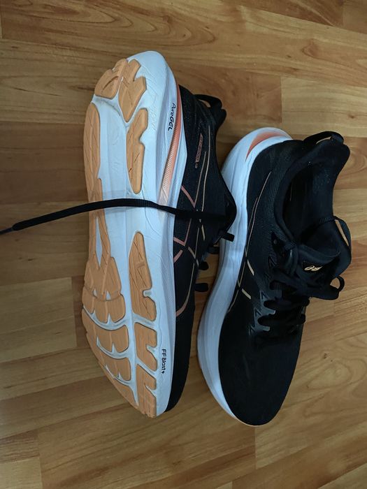 asics de alergare mar 41 26 cm interior