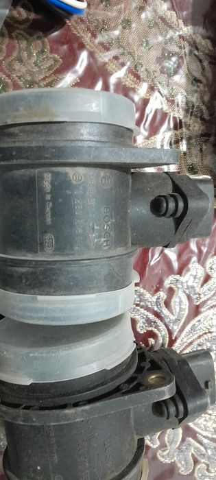 Это запчасти блок управления датчик расхода воздуха модуля только авто