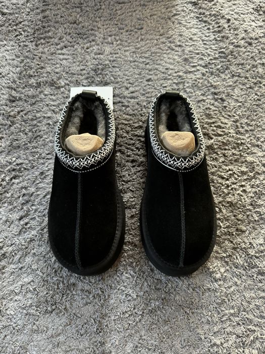 UGG Tasman Platform Slippers Black