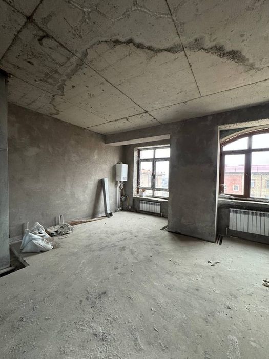 2-уровневая квартира 244м², центр, Мукимий, ЖК Parisien Golden House